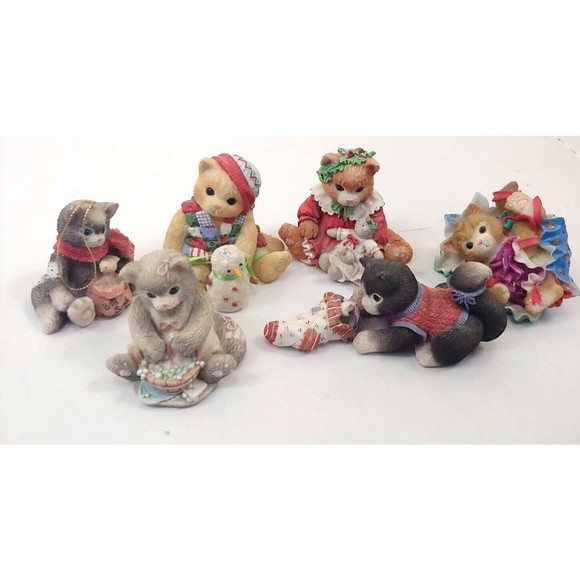 Vtg Enesco Calico Kittens Christmas Figurines Lot Ornament Holiday Stocking Wrap - Picture 1 of 16